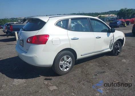 2013 Nissan Rogue S z USA, uszkodzony, nr VIN JN8AS5MV2DW143251